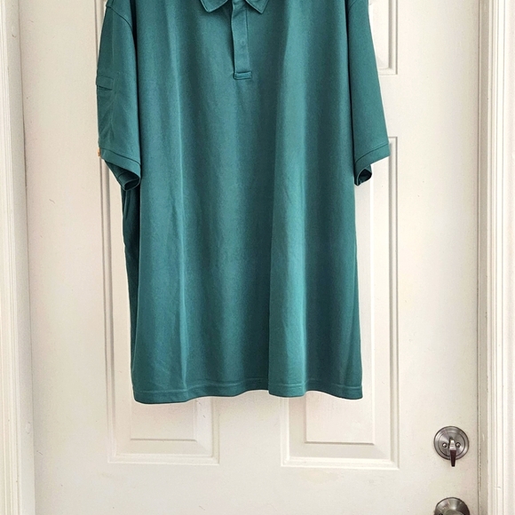 Collection of 3 Polo Shirts - Picture 2 of 8